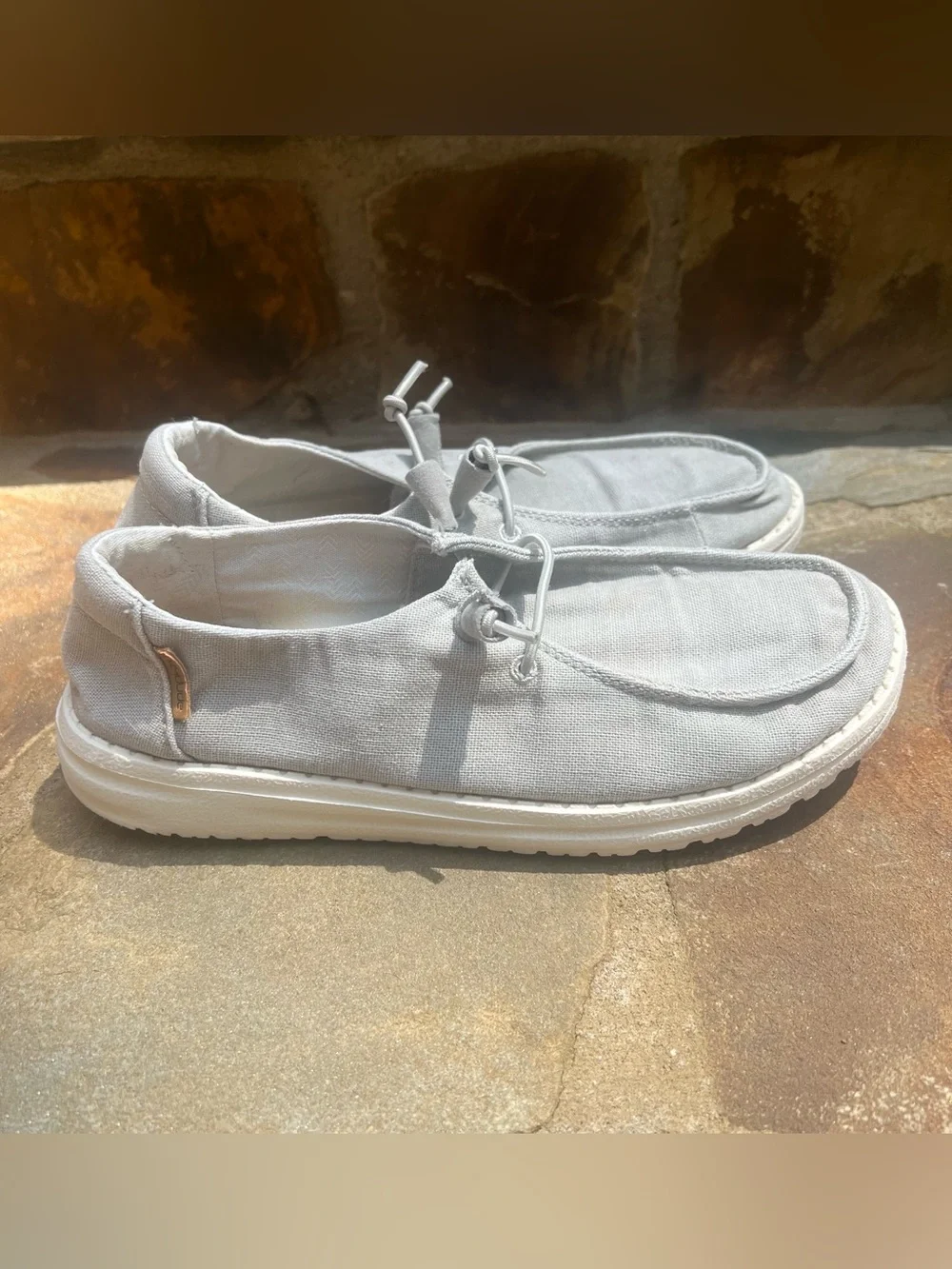 Hey Dude Women’s 7 Wendy Chambray Light Grey Casual Slip-On Shoes